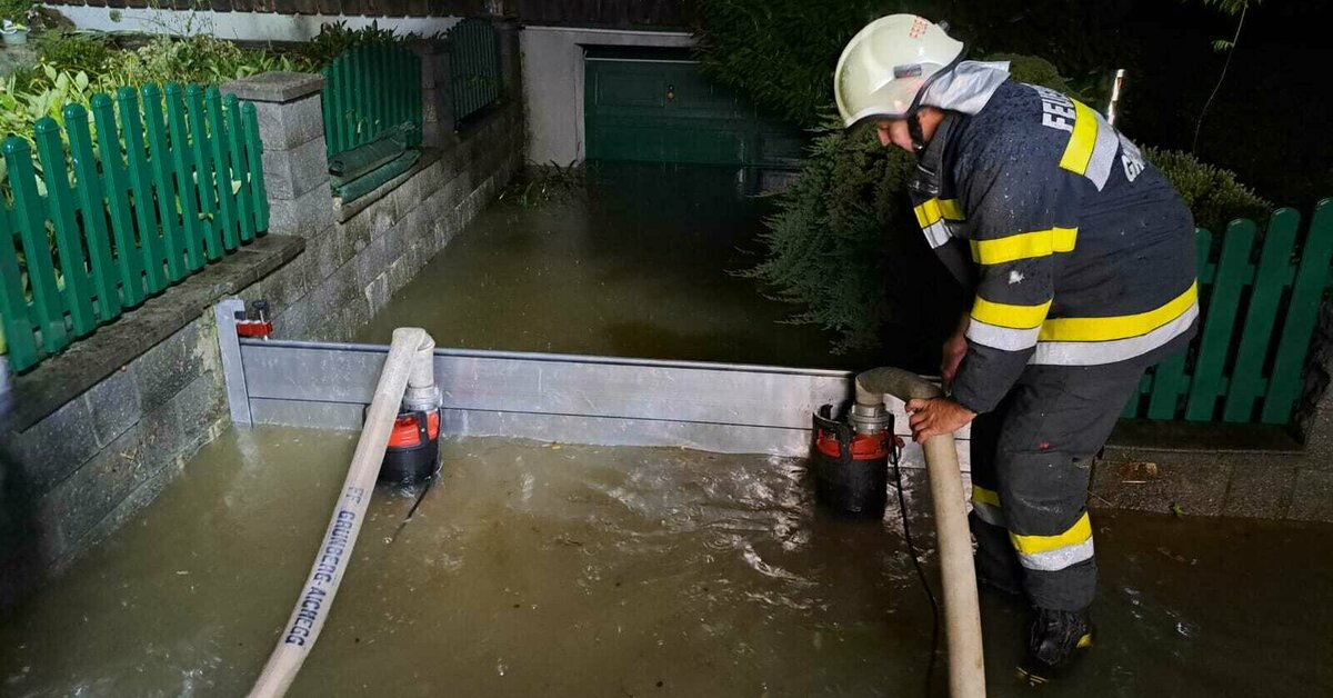 Soundportal Starkregen löst hunderte Feuerwehreinsätze aus